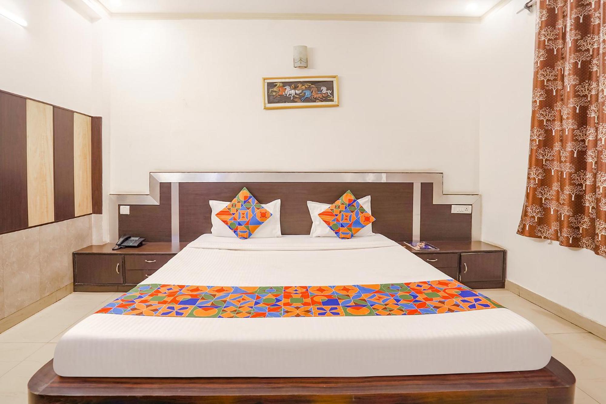 Hotel Prashant Palace Mysore Extérieur photo