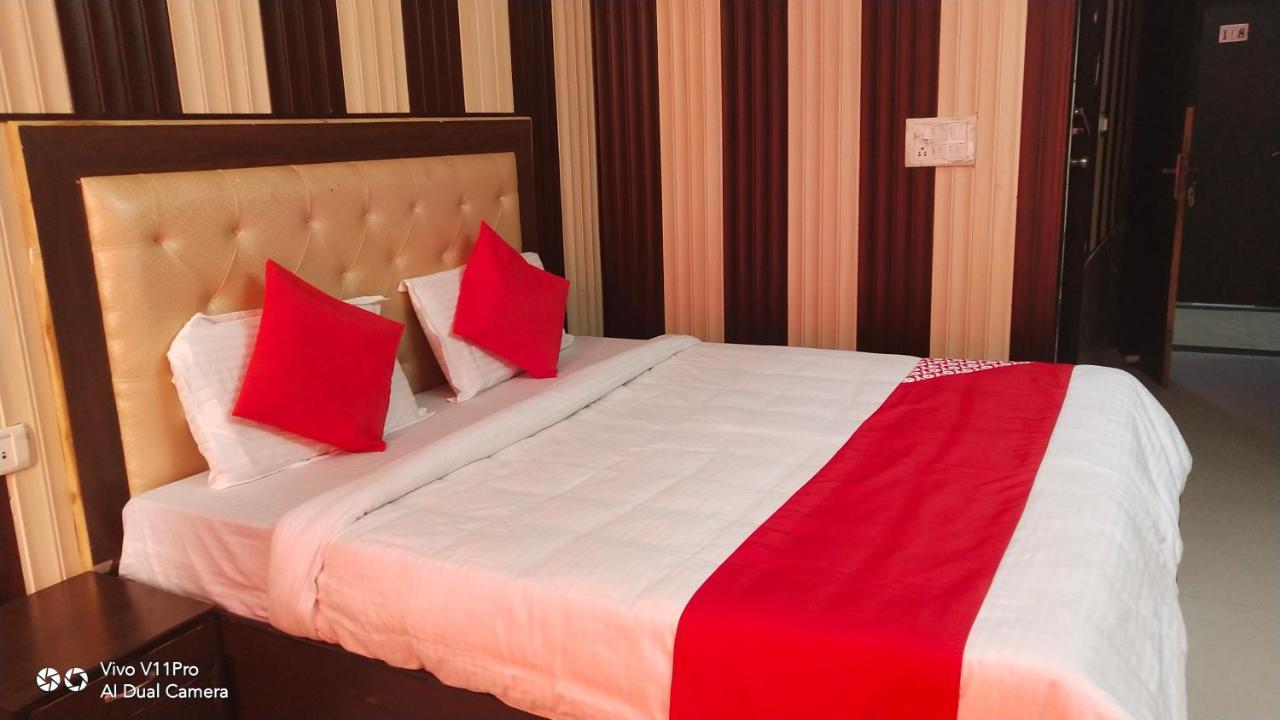Hotel Prashant Palace Mysore Extérieur photo